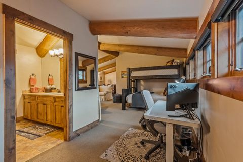 Tiny photo for 23087 Watercourse Way, Bend, OR 97701 (MLS # 220215297)