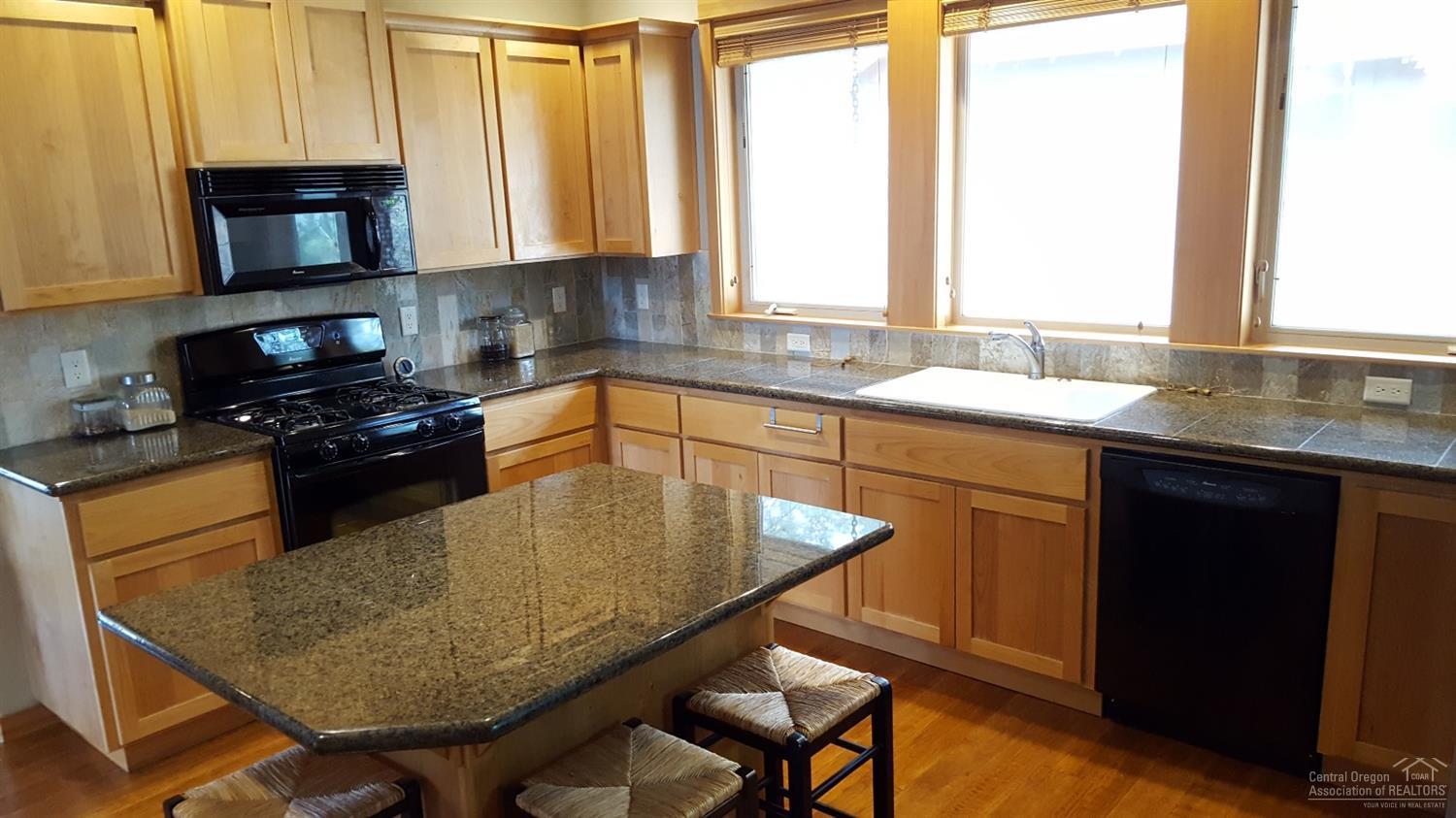 NorthWest Crossing - Residential Income