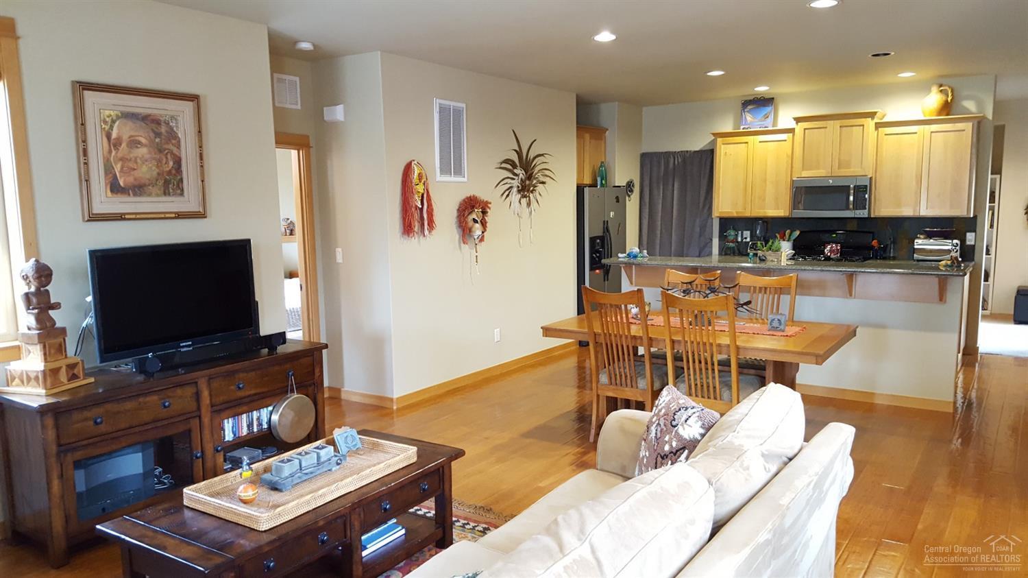 NorthWest Crossing - Residential Income