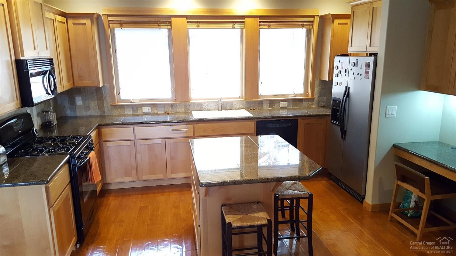 NorthWest Crossing - Residential Income