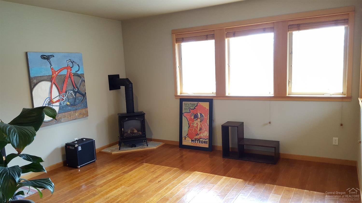 NorthWest Crossing - Residential Income