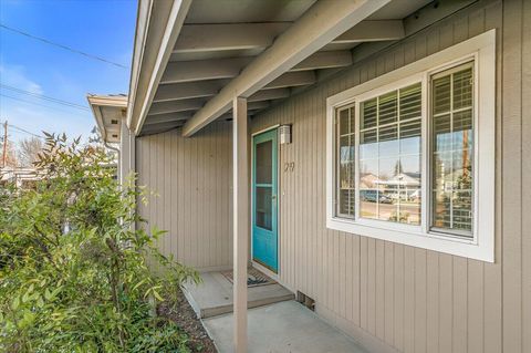 Tiny photo for 1219 Dakota Avenue, Medford, OR 97501 (MLS # 220214094)