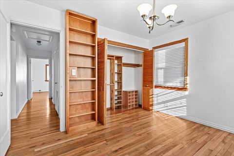 Tiny photo for 1219 Dakota Avenue, Medford, OR 97501 (MLS # 220214094)