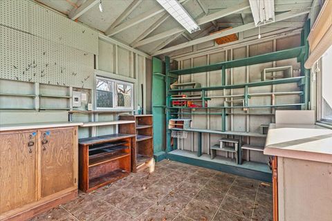 Tiny photo for 1219 Dakota Avenue, Medford, OR 97501 (MLS # 220214094)