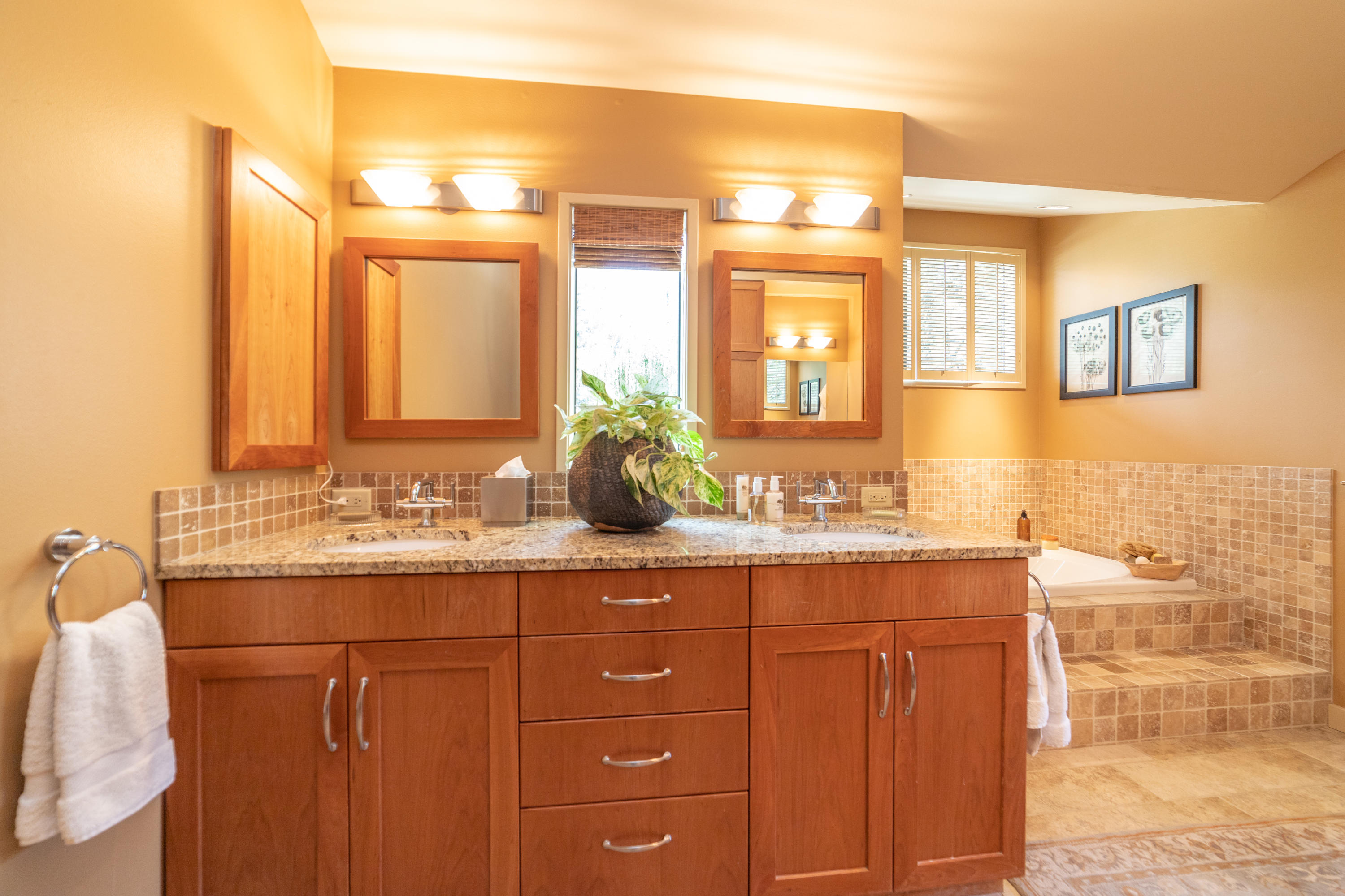 Awbrey Meadows - Residential