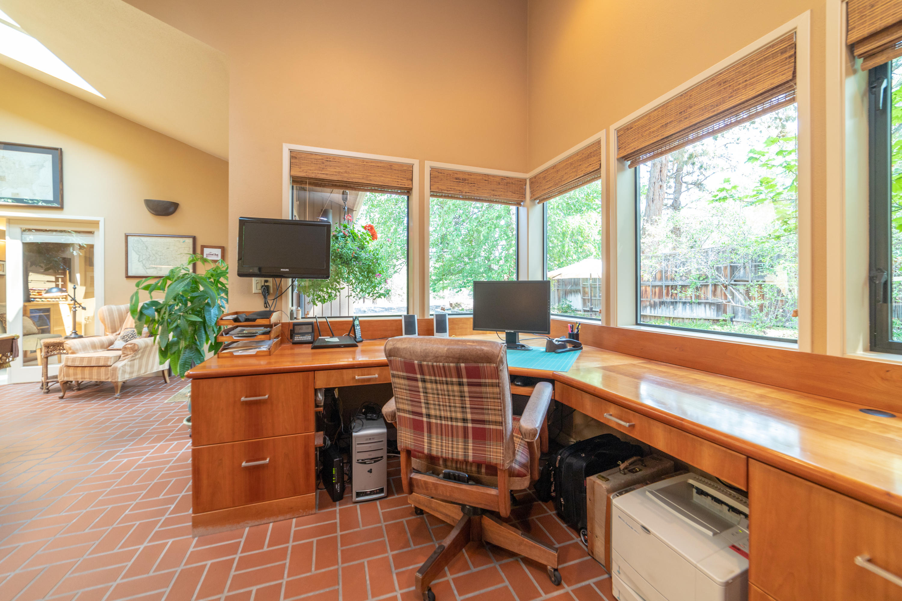 Awbrey Meadows - Residential