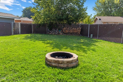 Tiny photo for 4241 Myrtlewood Drive, Klamath Falls, OR 97603 (MLS # 220226681)