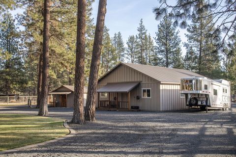 Tiny photo for 69219 Yellow Daisy Lane, Sisters, OR 97759 (MLS # 220213004)