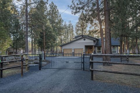 Tiny photo for 69219 Yellow Daisy Lane, Sisters, OR 97759 (MLS # 220213004)
