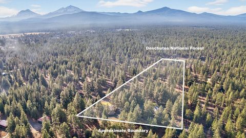 Tiny photo for 69219 Yellow Daisy Lane, Sisters, OR 97759 (MLS # 220213004)