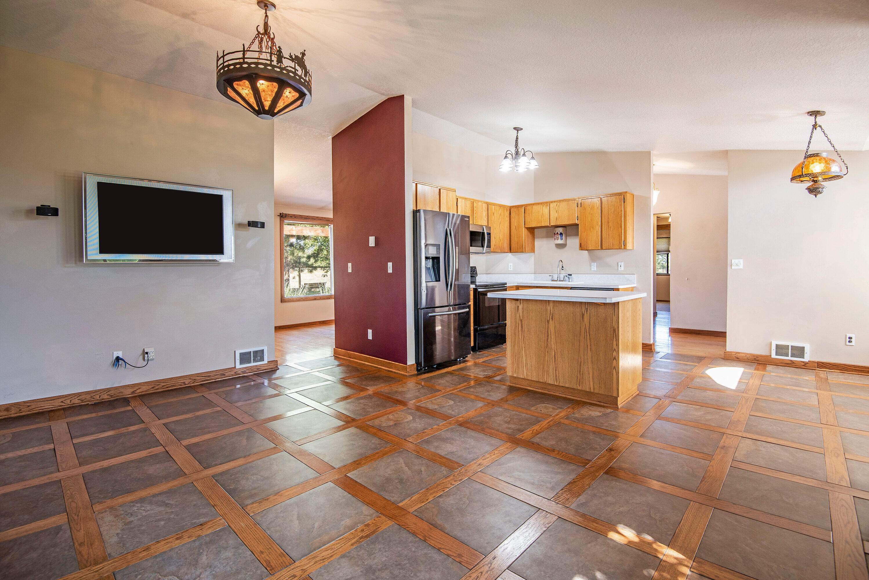 Ponderosa Cascade - Residential