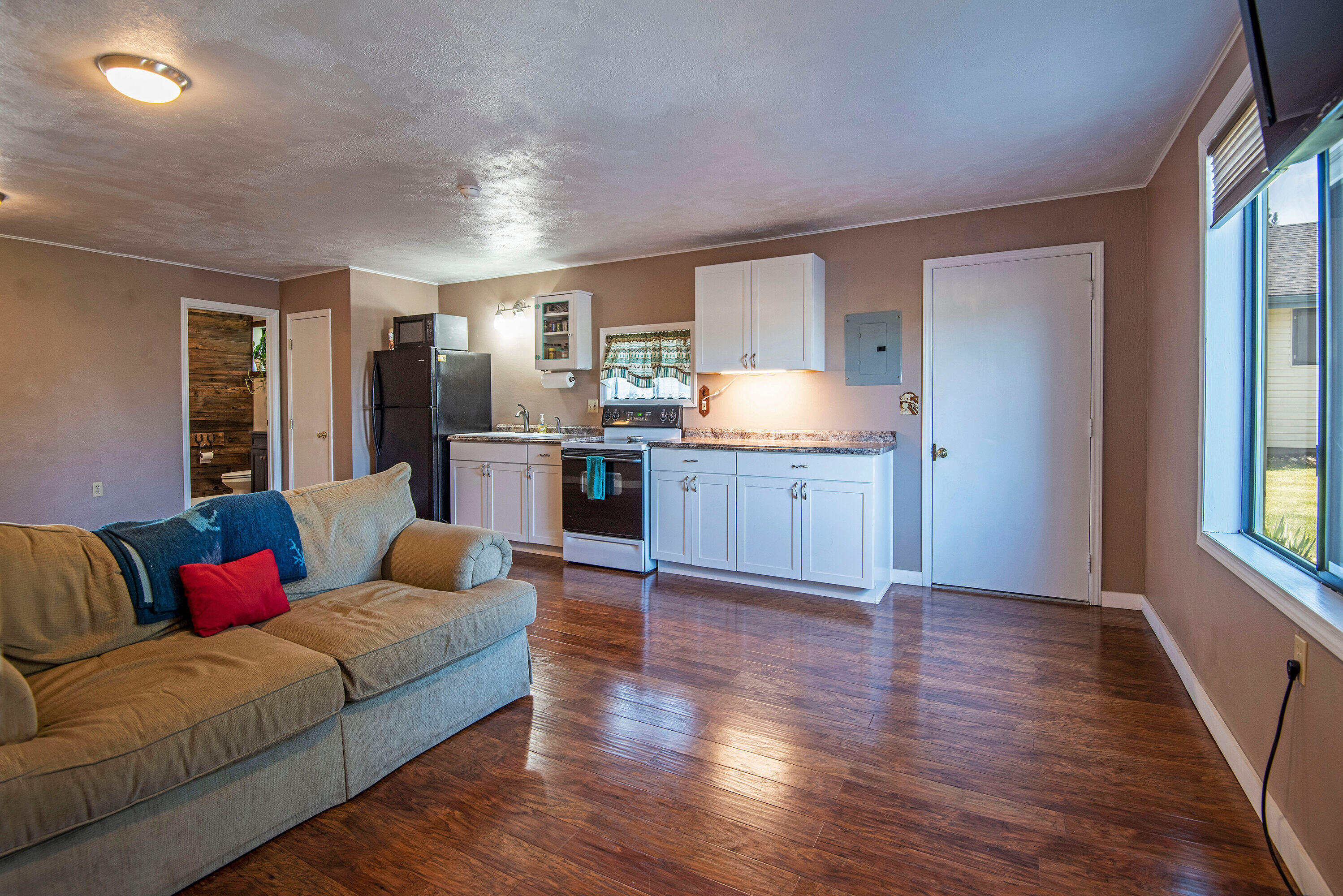 Ponderosa Cascade - Residential
