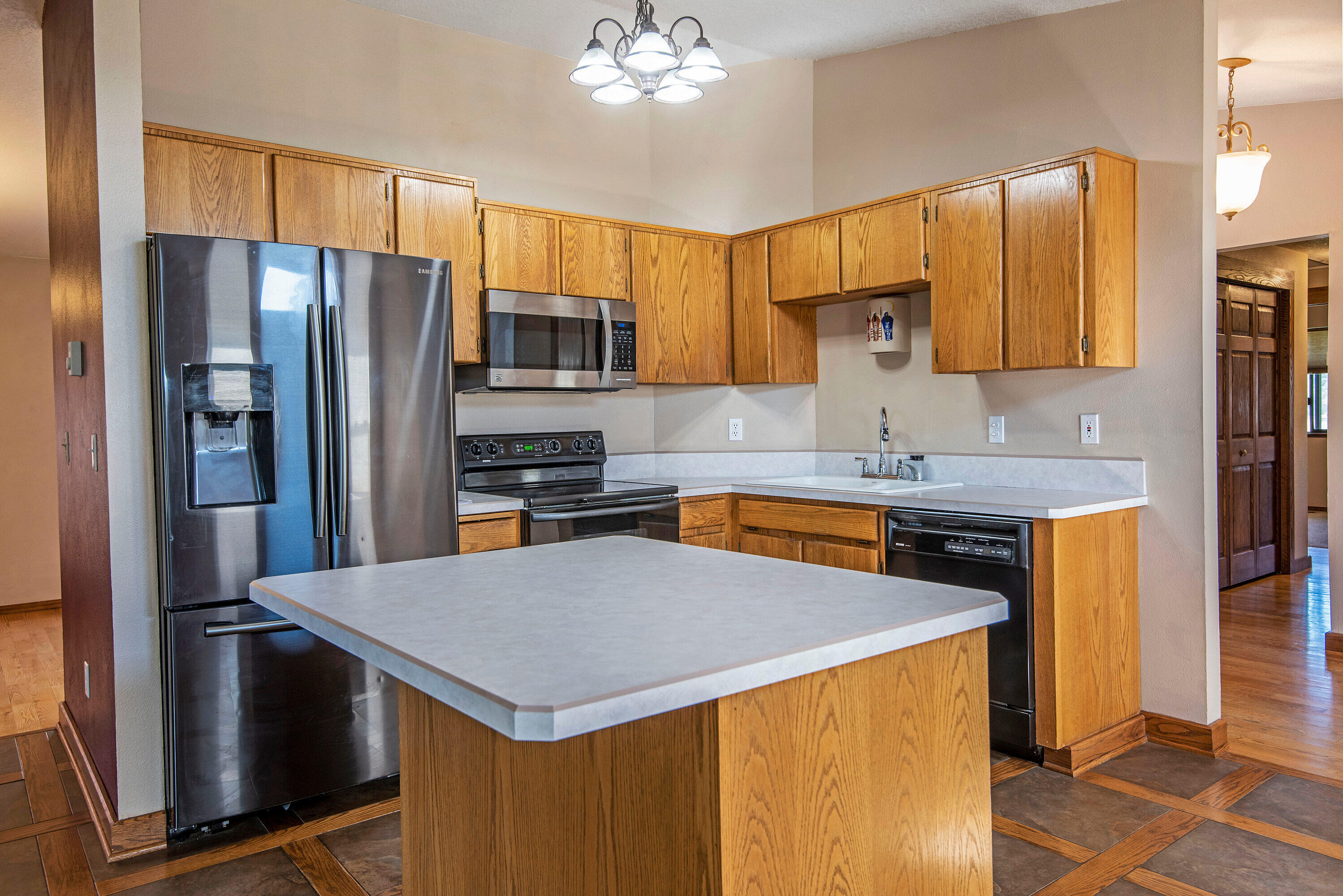 Ponderosa Cascade - Residential