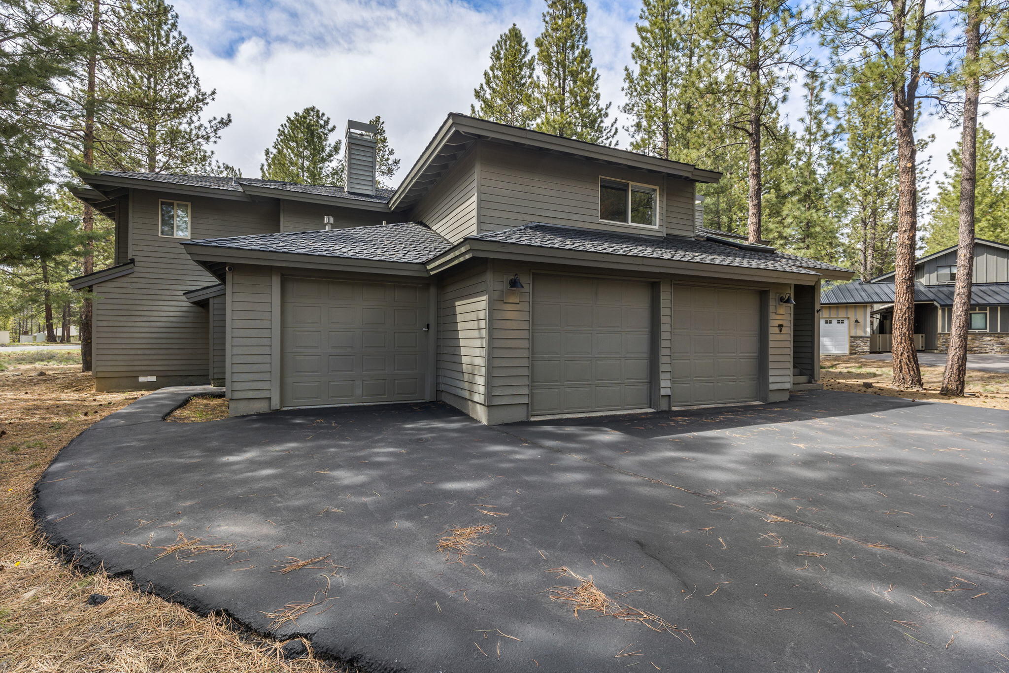 Fairway Point Villag - Residential