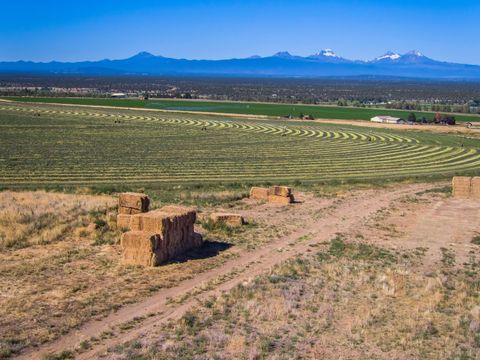 Tiny photo for SW Shumway Road #TL 504, Powell Butte, OR 97753 (MLS # 220215672)