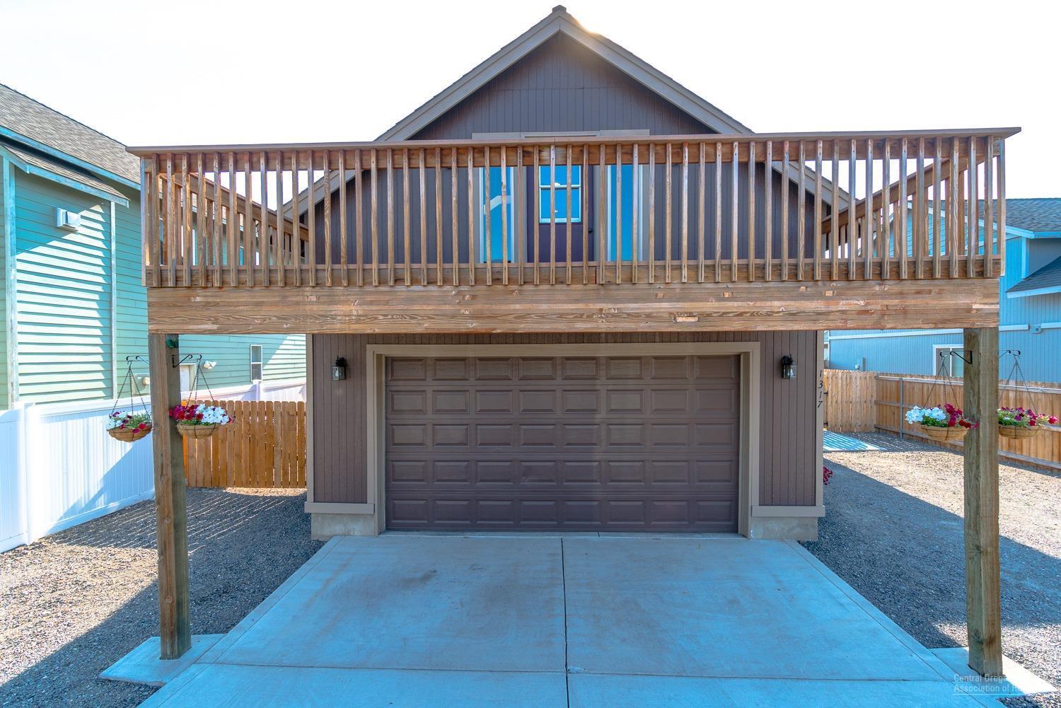 Six Peaks - Residential