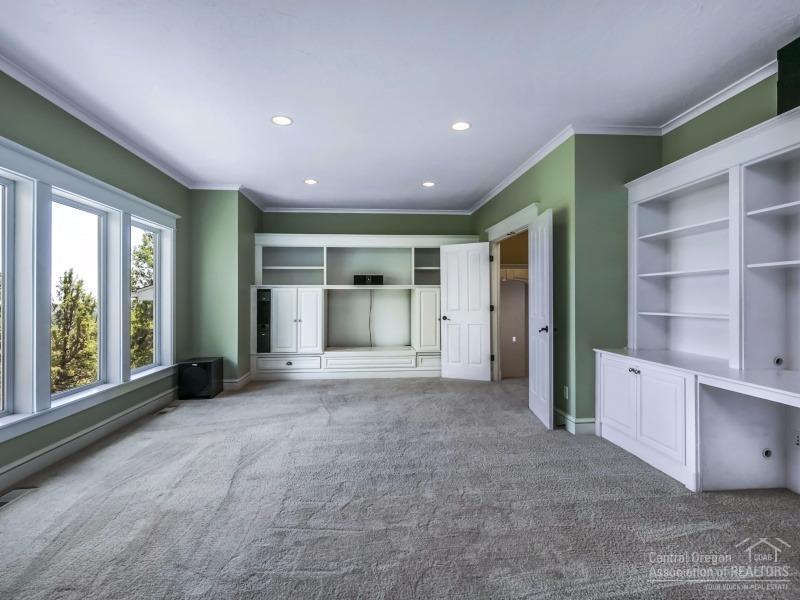 Awbrey Village - Residential