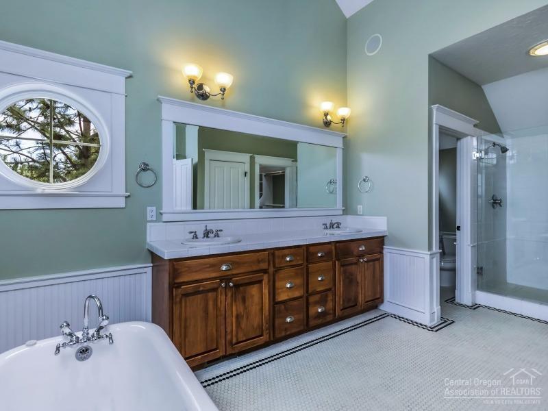 Awbrey Village - Residential