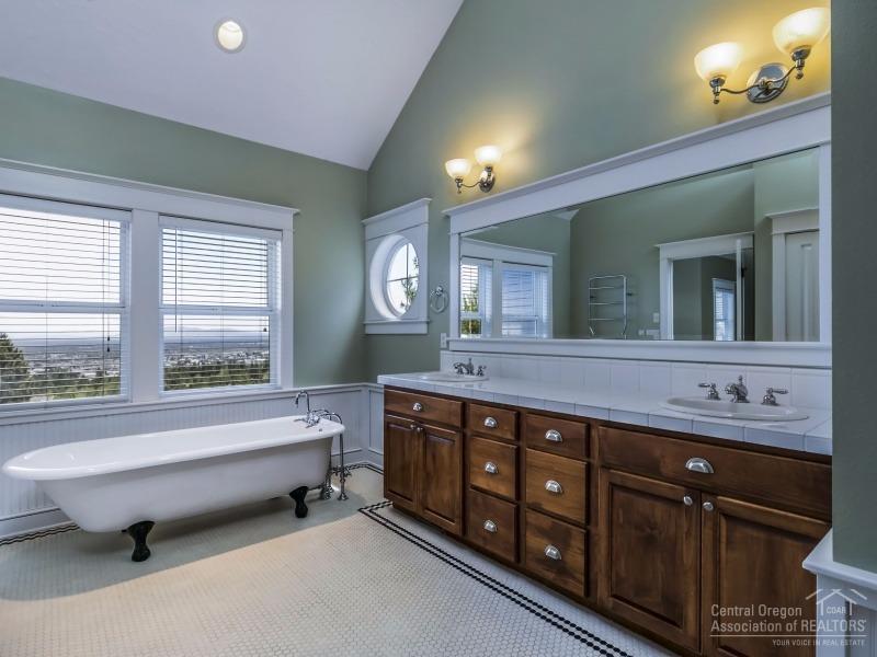 Awbrey Village - Residential