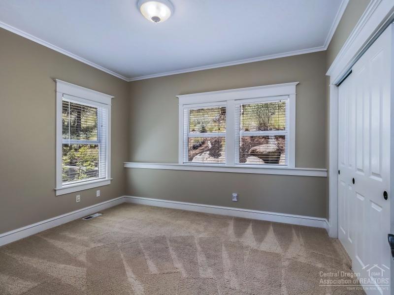 Awbrey Village - Residential