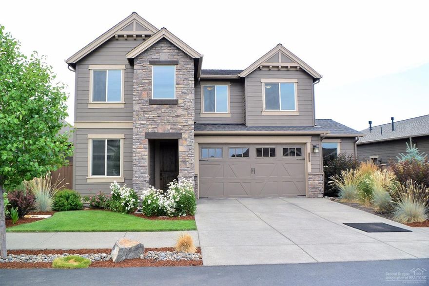 $50,000 worth of Pahlisch custom upgrades in this Makenna floor plan. 8' solid core Knotty Alder doors downstairs, 4 ton AC unit, full stone entryway, epoxy floor in garage w/acrylic coat, hand textured & painted garage walls, shop area in garage, wood & wrought iron baluster, covered patio, quartz counters throughout, SS appliances, raised garden beds w/vegis ready to eat, dog run, apple tree, full Cascade Mountain views from master bedroom! Too much to list here this is a must see property! Call today.