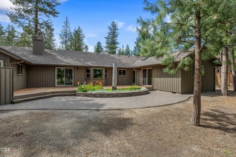 Tiny photo for 18217 Oregon Loop #41, Sunriver, OR 97707 (MLS # 220224182)