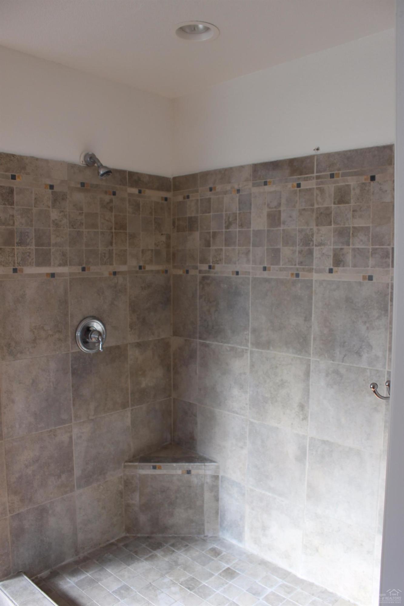 Valley - Residential