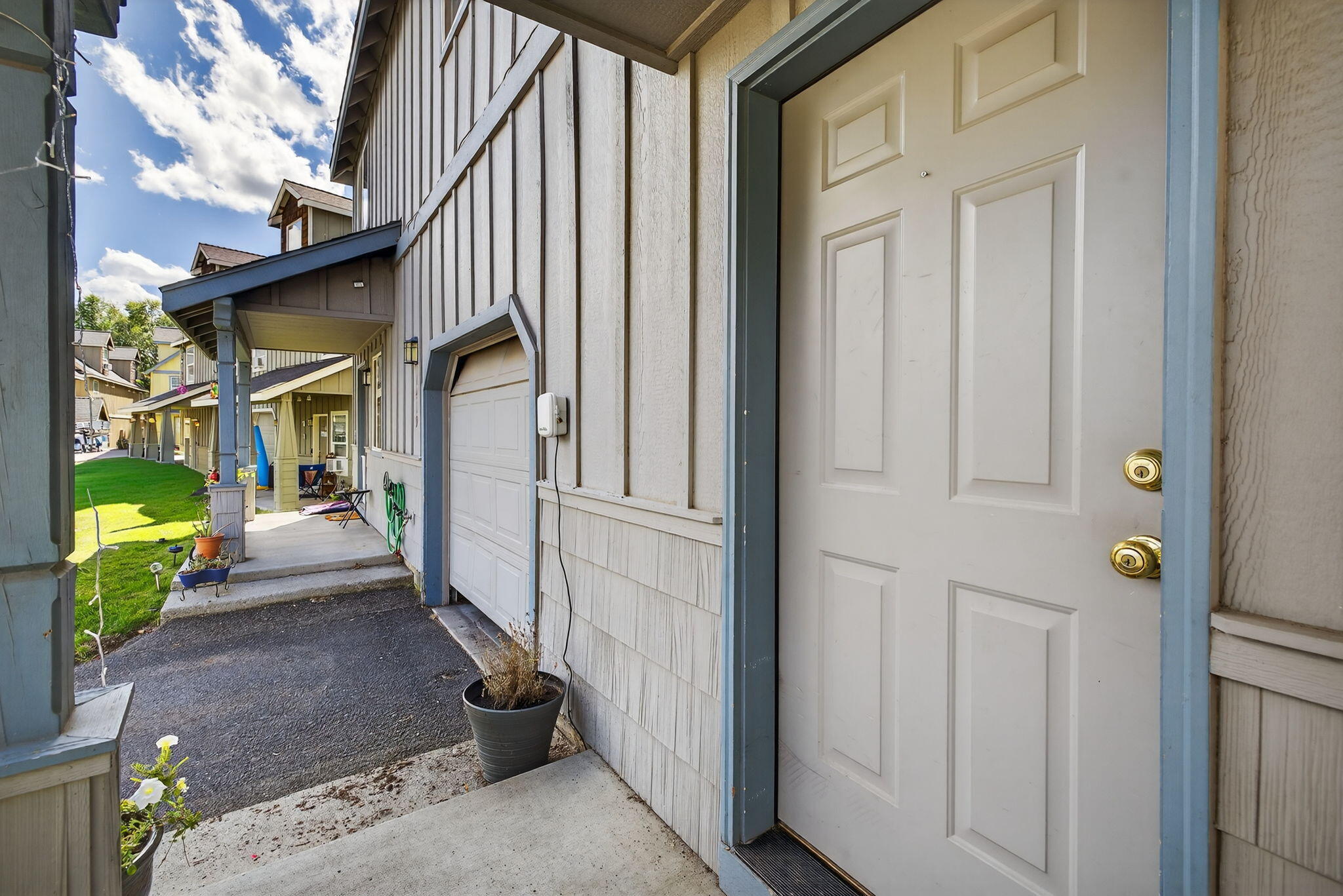 1419 NE Lucinda Court