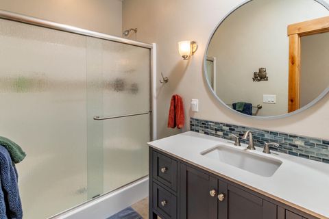 Tiny photo for 7201 NE Johnson Creek Road, Prineville, OR 97754 (MLS # 220219699)