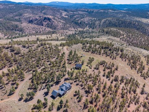 Tiny photo for 7201 NE Johnson Creek Road, Prineville, OR 97754 (MLS # 220219699)