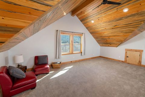 Tiny photo for 7201 NE Johnson Creek Road, Prineville, OR 97754 (MLS # 220219699)