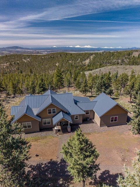 Tiny photo for 7201 NE Johnson Creek Road, Prineville, OR 97754 (MLS # 220219699)