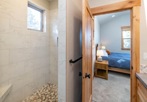 Tiny photo for 7201 NE Johnson Creek Road, Prineville, OR 97754 (MLS # 220219699)