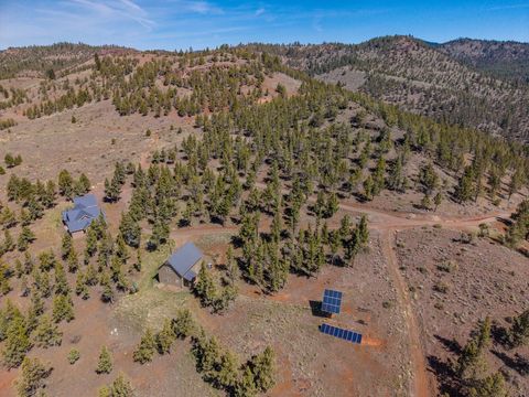 Tiny photo for 7201 NE Johnson Creek Road, Prineville, OR 97754 (MLS # 220219699)