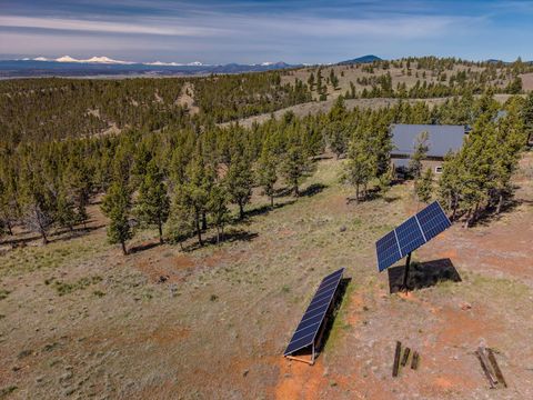 Tiny photo for 7201 NE Johnson Creek Road, Prineville, OR 97754 (MLS # 220219699)