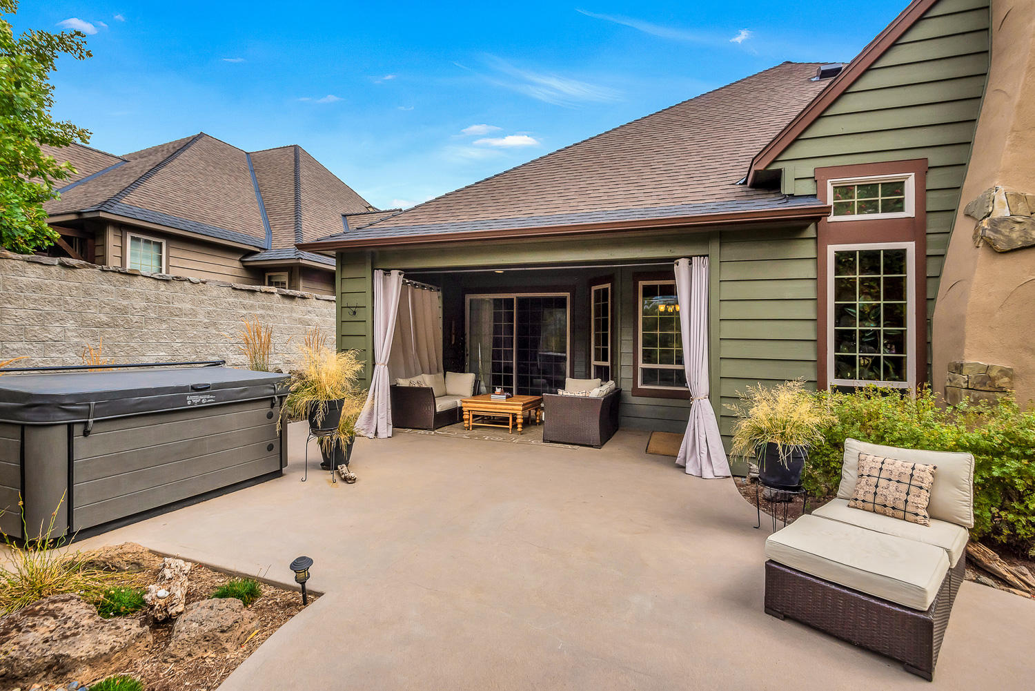 Mtn River Estates - Residential