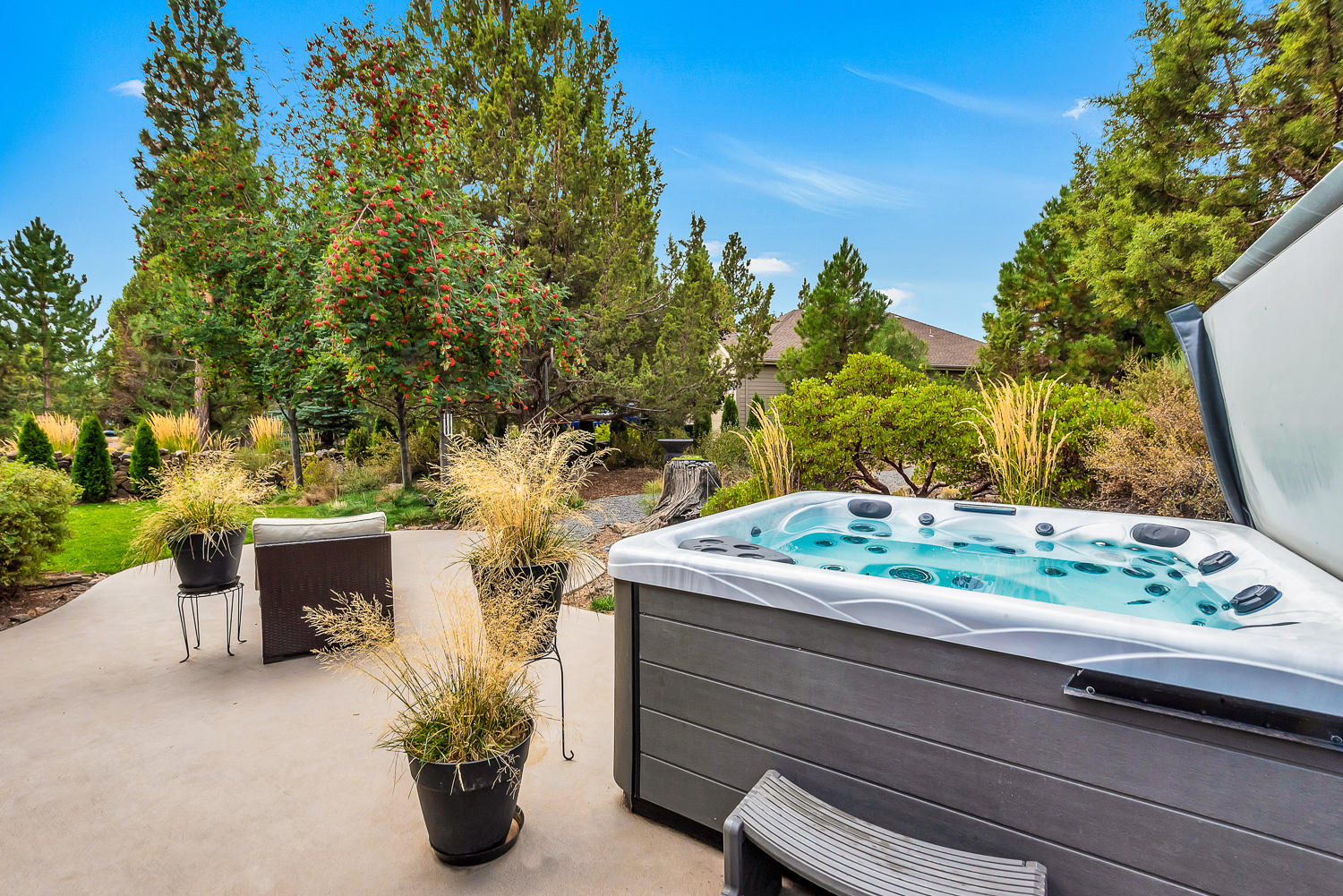 Mtn River Estates - Residential