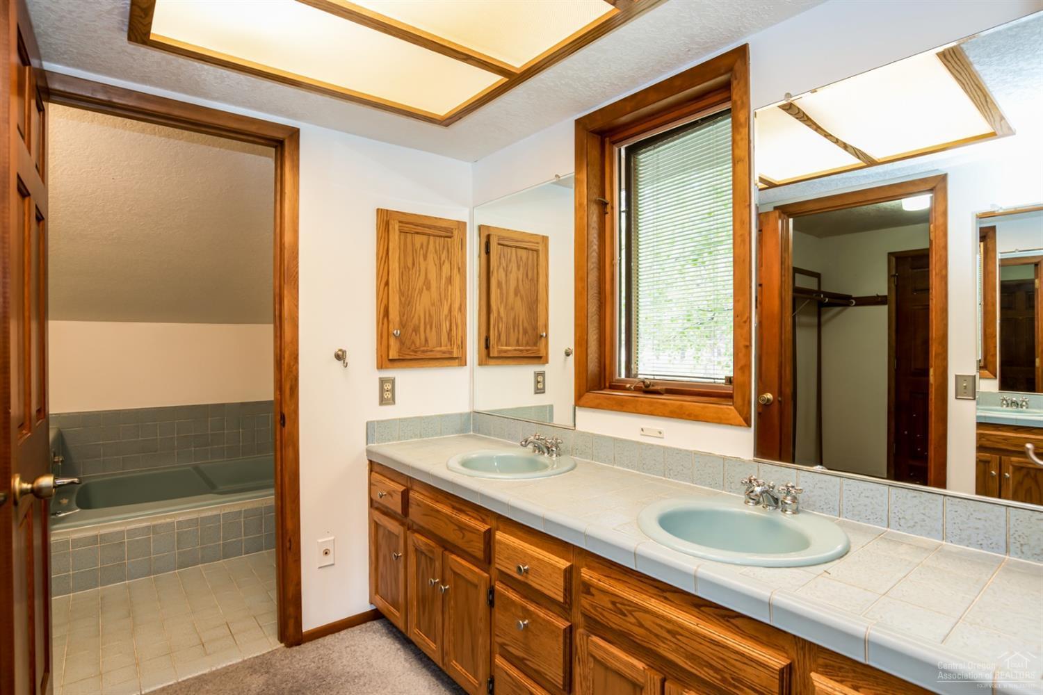 Woodside Ranch - Residential