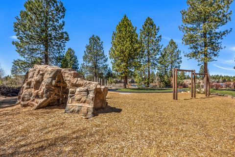 Tiny photo for 17719 Caldera Springs Drive #28, Bend, OR 97707 (MLS # 220217624)