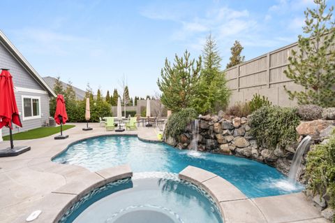 Tiny photo for 4035 Crystal Springs Drive, Medford, OR 97504 (MLS # 220215194)