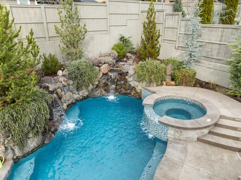 Tiny photo for 4035 Crystal Springs Drive, Medford, OR 97504 (MLS # 220215194)