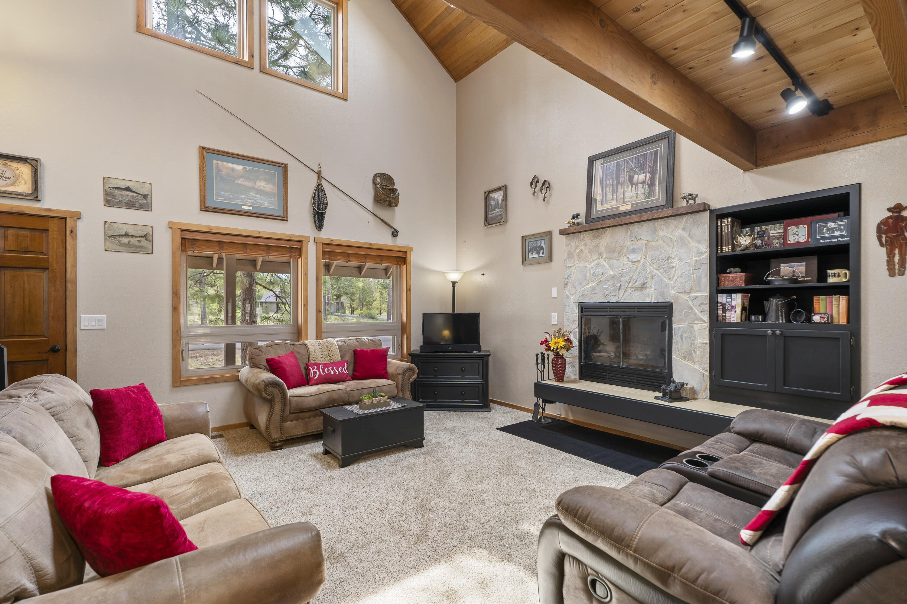 57803 Mt Rainier Lane 10