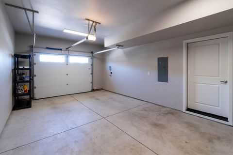 Tiny photo for 3610 SW Badger Avenue, Redmond, OR 97756 (MLS # 220220240)