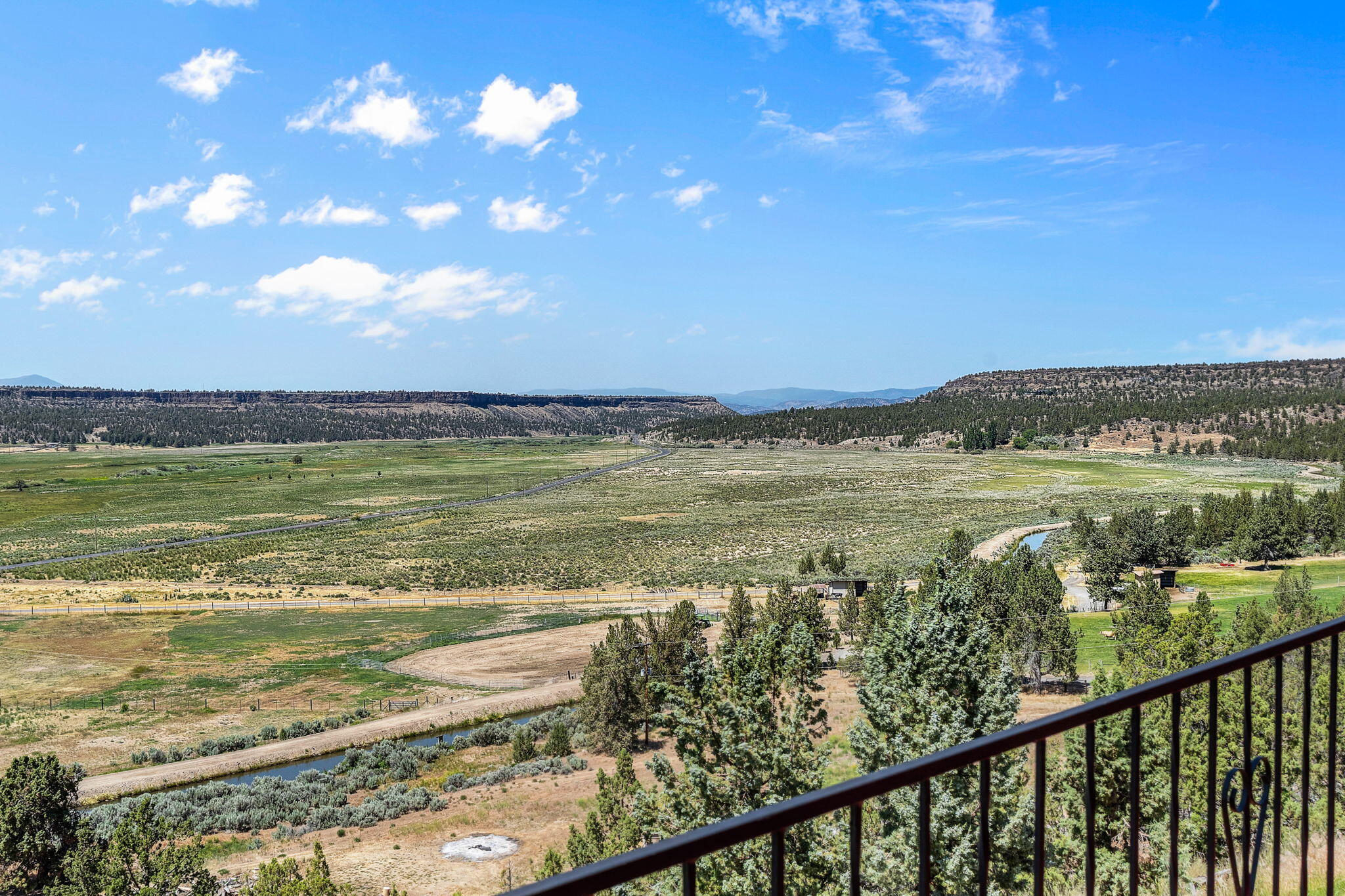 6150 S Crooked River Highway