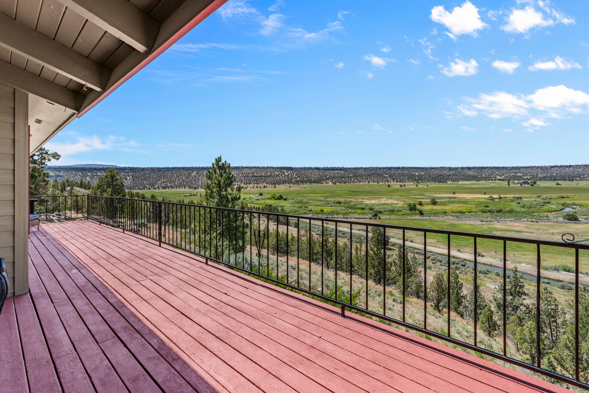 6150 S Crooked River Highway