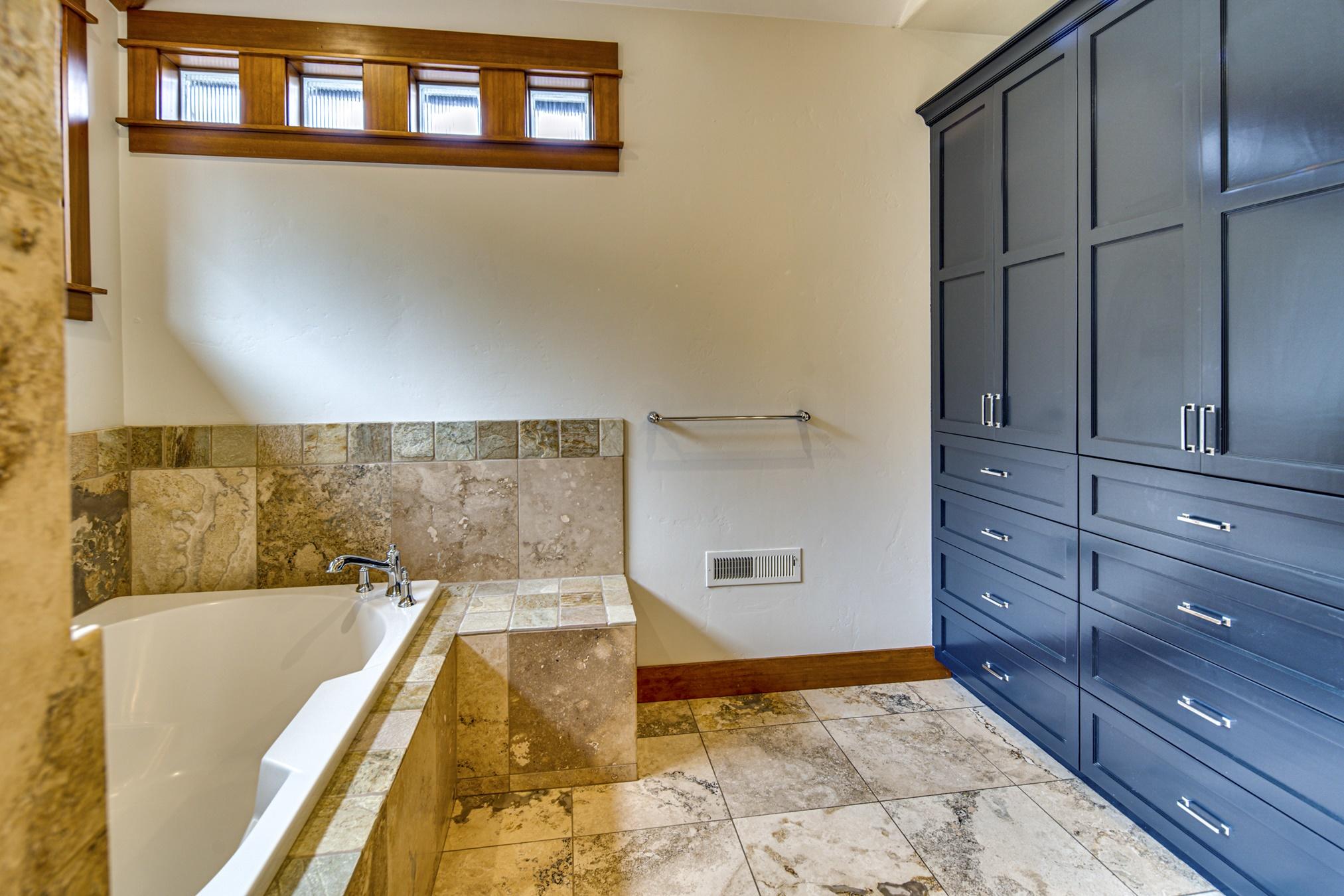 Awbrey Butte - Residential