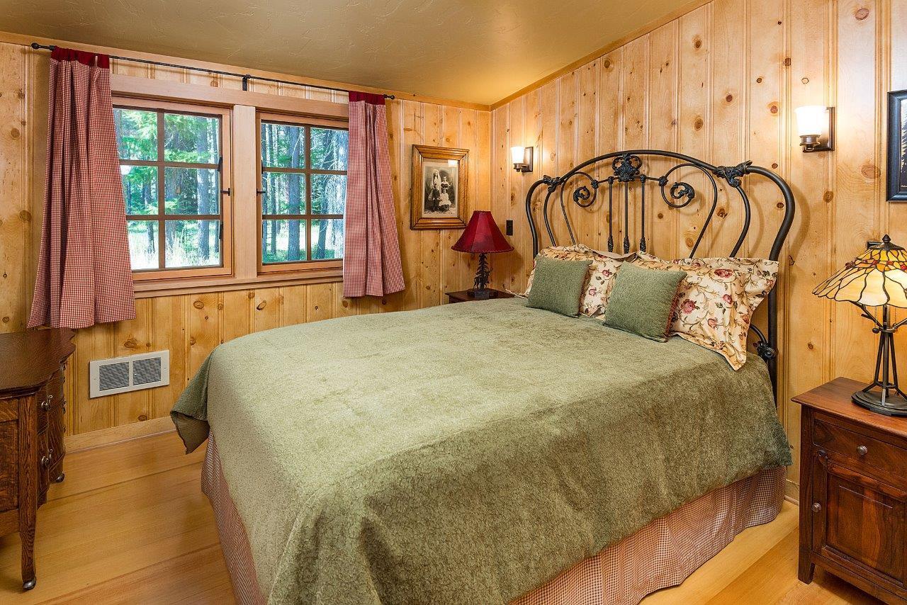 Lake Creek Lodge - Residential