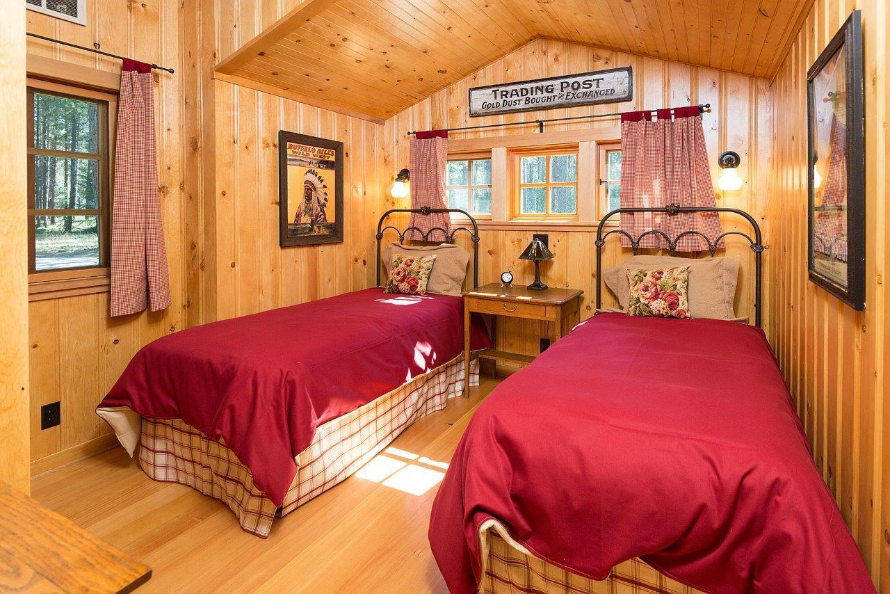 Lake Creek Lodge - Residential