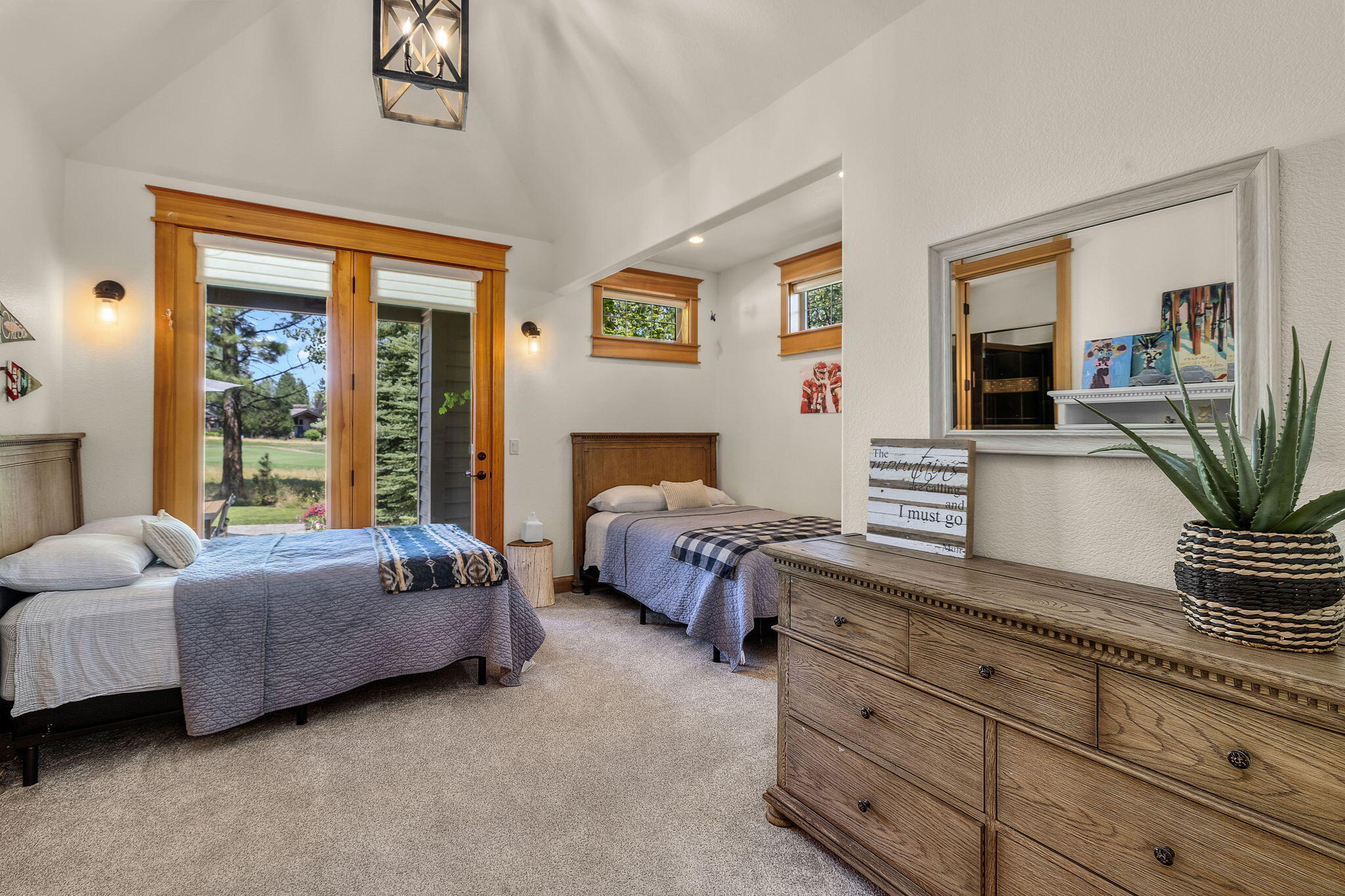 Broken Top - Residential