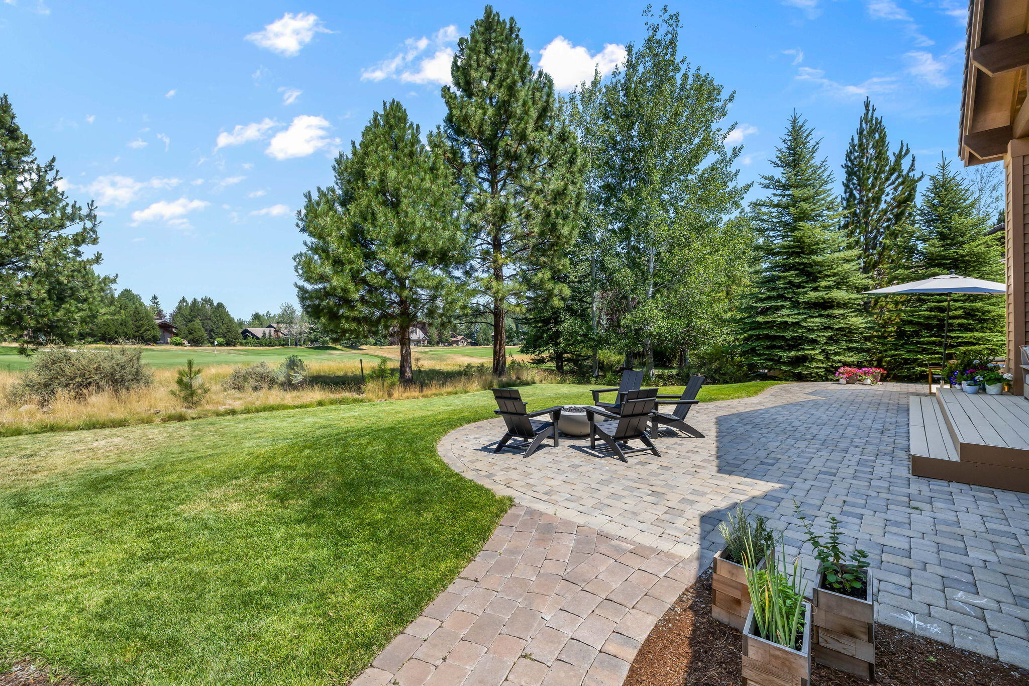 Broken Top - Residential